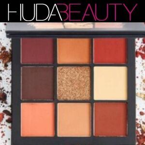 Huda Beauty Obsessions Mini Eyeshadow Palette